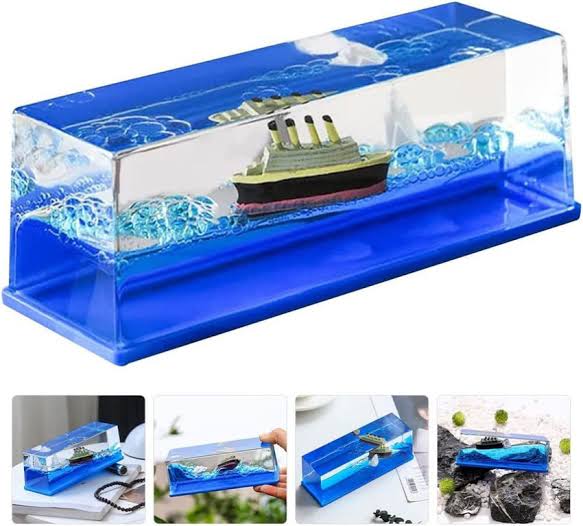 Floating Ship Miniature - Modheads.in