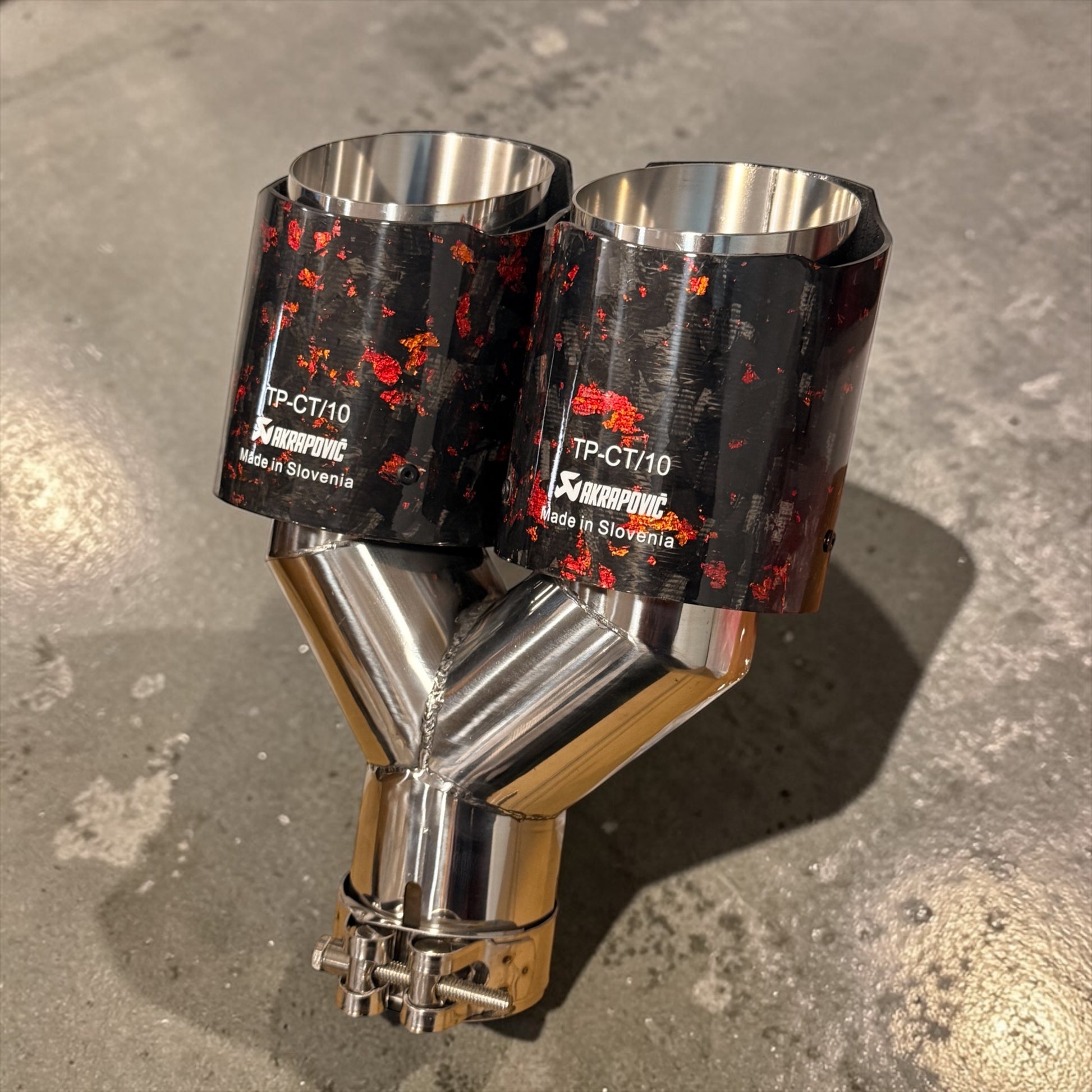 Akrapovic Forged Carbon Fiber Dual Exhaust Tip (1pc) - Modheads.in