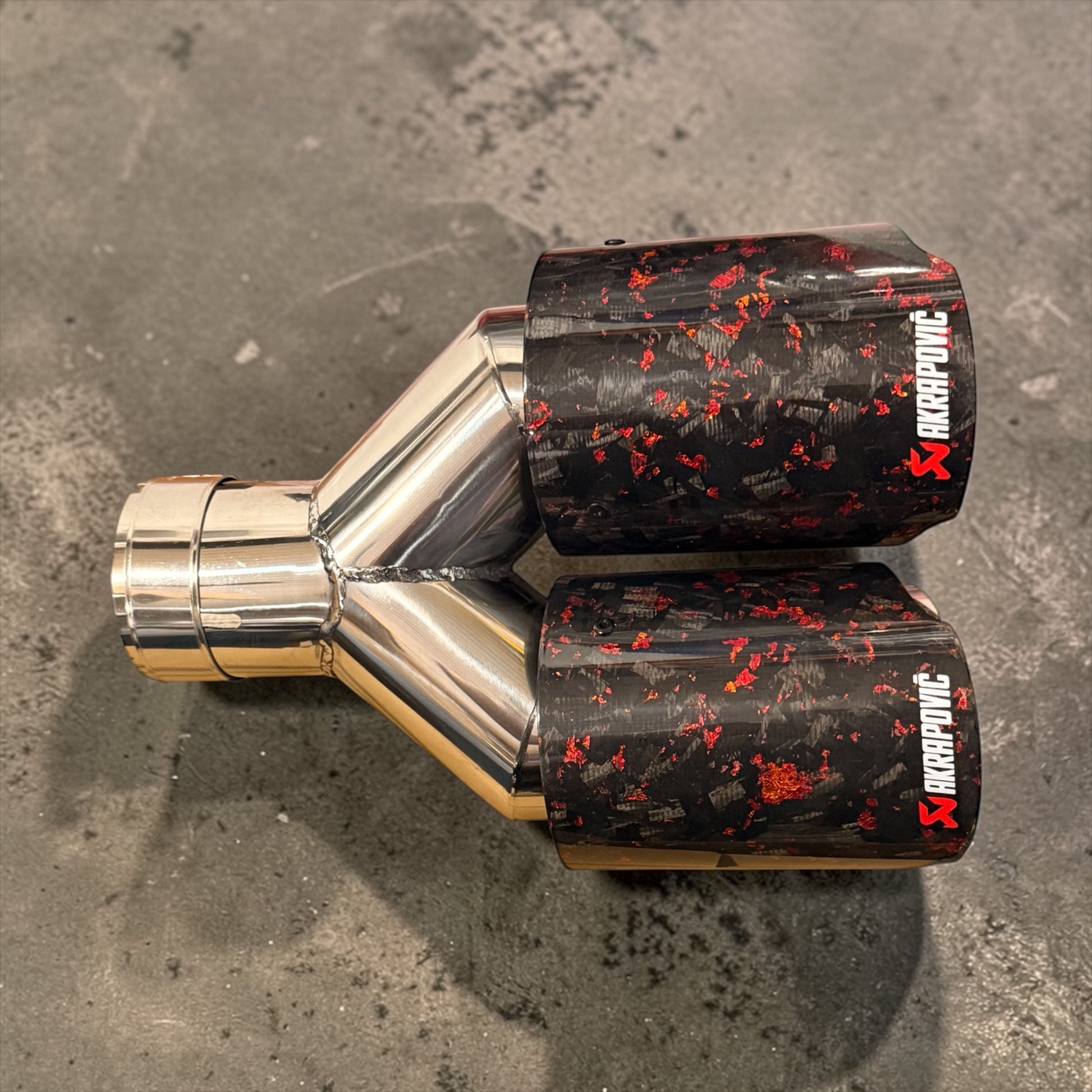 Akrapovic Forged Carbon Fiber Dual Exhaust Tip (1pc) - Modheads.in