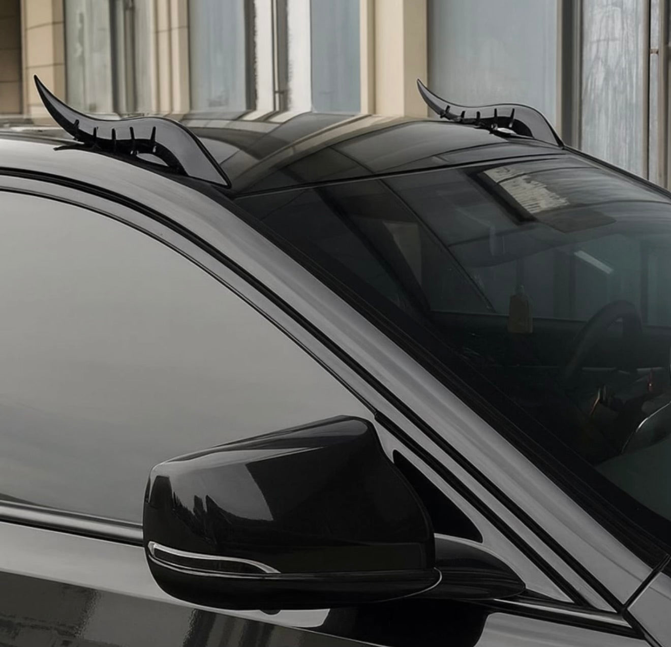 Car Roof Dragon Horns | Gloss Black - Modheads.in